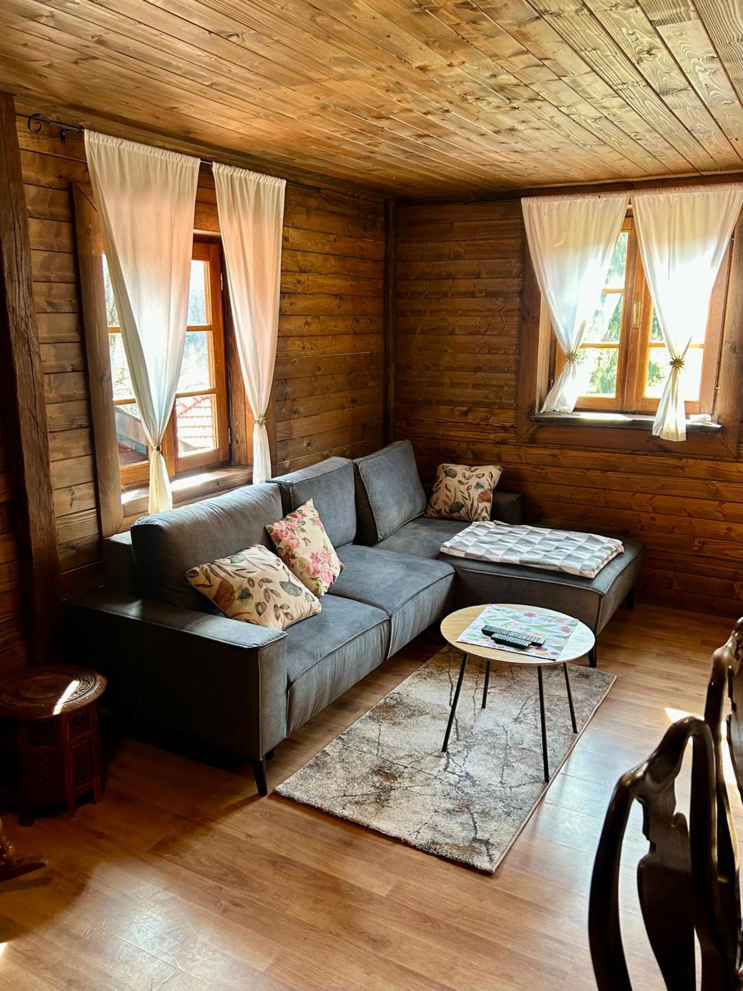 Stara Hiza Pod Okicem Holiday home *